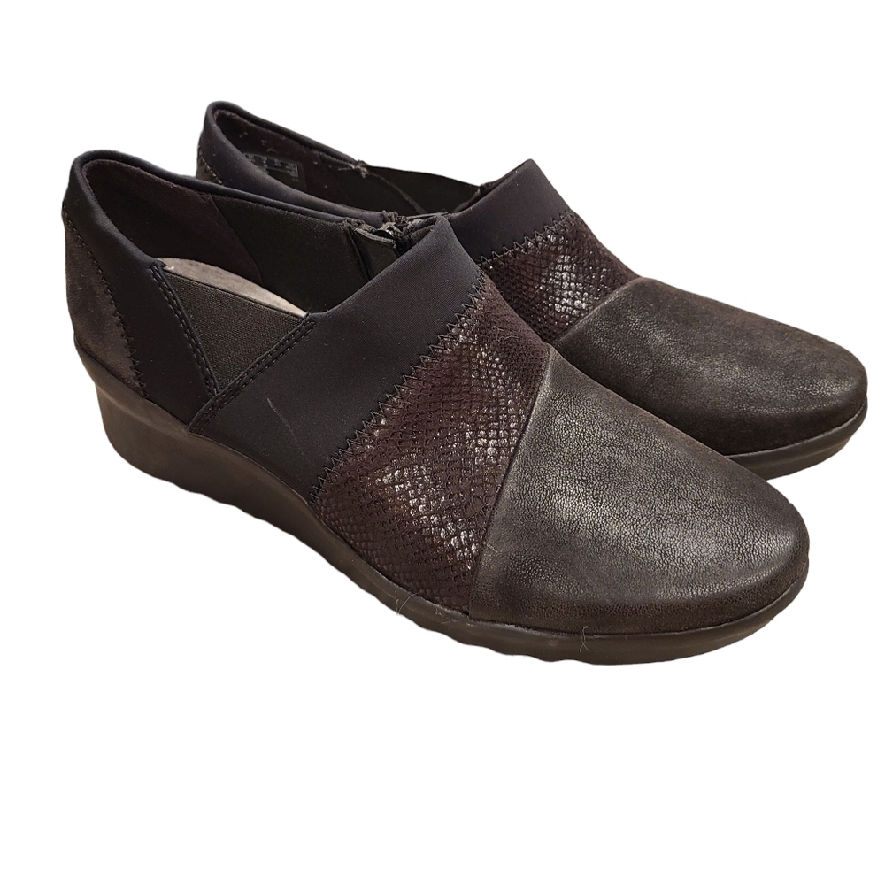 Clarks Cloudsteppers Side Zip, Closed Toe, 2" Wedge Shoe, Black, Size 9